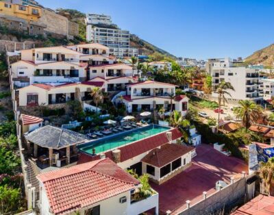 Two Bedroom Condo in Downtown Cabo – Deluxe |1A|